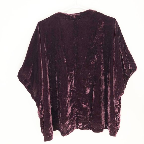 Aritzia Talula Velvet Fawkner Kimono Cardigan Vest - Picture 8 of 9